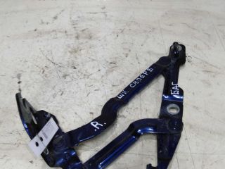 petlia-bagaznika-pravaia-skoda-superb-i-rest-art-49130