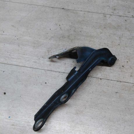 petlia-kapota-levaia-toyota-rav4-1994-gv-20i-3s-fe-art-49238-big-1