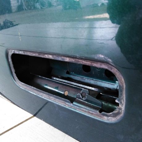kryska-bagaznika-volkswagen-golf-4-art-49624-big-7