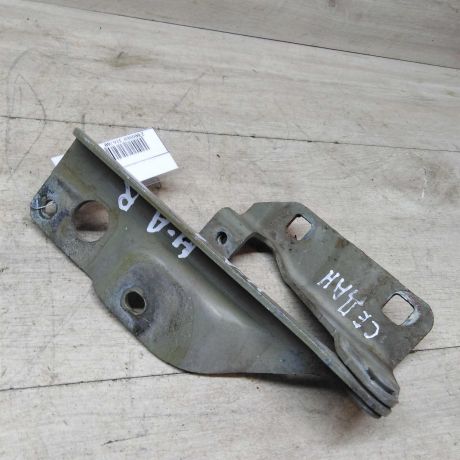 petlia-kapota-pravaia-nissan-almera-ii-n16-art-49644-big-0