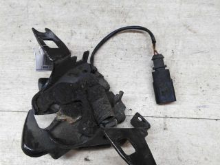 zamok-kapota-skoda-octavia-tour-art-50228