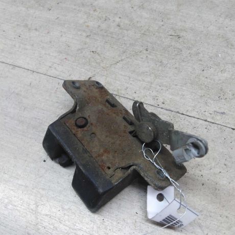 zamok-kryski-bagaznika-opel-zafira-a-art-51096-big-1