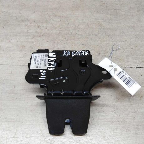 zamok-bagaznika-chevrolet-cruze-sedan-art-51597-big-0