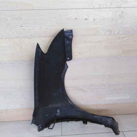 krylo-levoe-toyota-corolla-e120-e12-art-51858-big-2