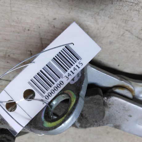 petlia-kryski-bagaznika-levaia-sedan-ford-focus-2-art-52076-big-2