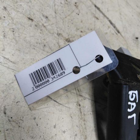 zamok-kryski-bagaznika-sedan-audi-a4-b5-do-rest-art-52543-big-4