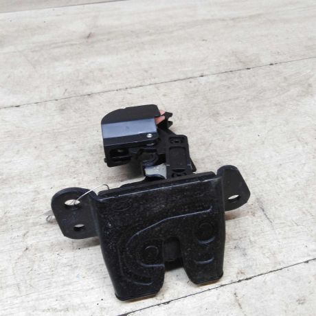 zamok-bagaznika-hyundai-santa-fe-ii-art-52645-big-0