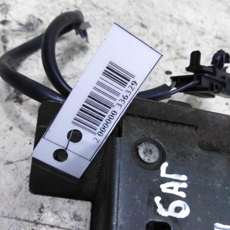 zamok-kryski-bagaznika-nissan-primera-p11-art-52787-big-1