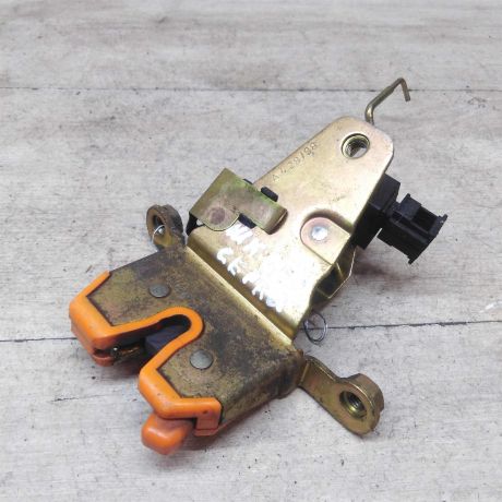 zamok-bagaznika-skoda-octavia-tour-art-53138-big-0