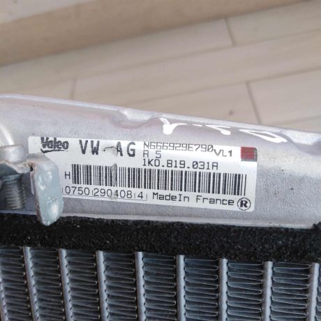 radiator-otopitelia-salona-pecki-volkswagen-jetta-5-art-53500-big-2