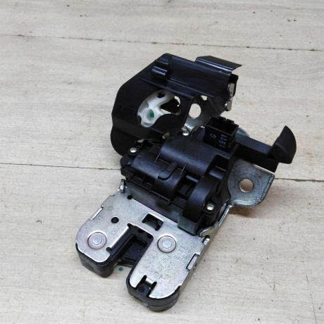 zamok-bagaznika-audi-a1-i-8x-art-54913-big-2