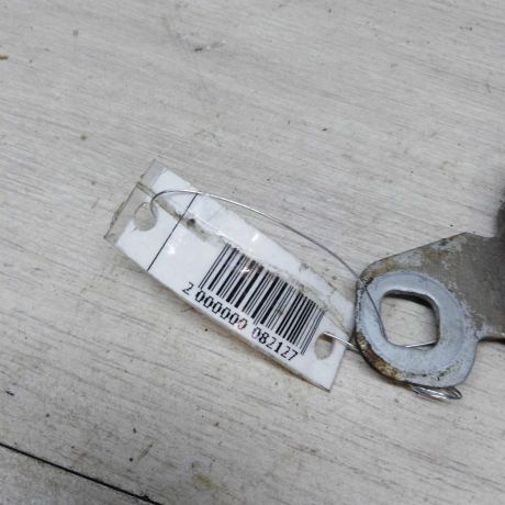 zamok-kapota-renault-logan-09-gv-art-54973-big-1