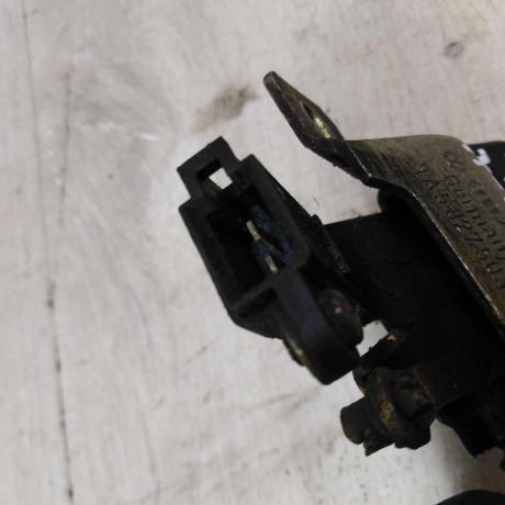 zamok-bagaznika-sedan-volkswagen-passat-b4-art-54991-big-3