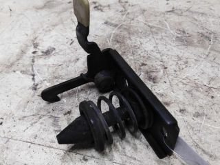 zamok-kapota-hyundai-accent-2-06-gv-sedan-art-55351