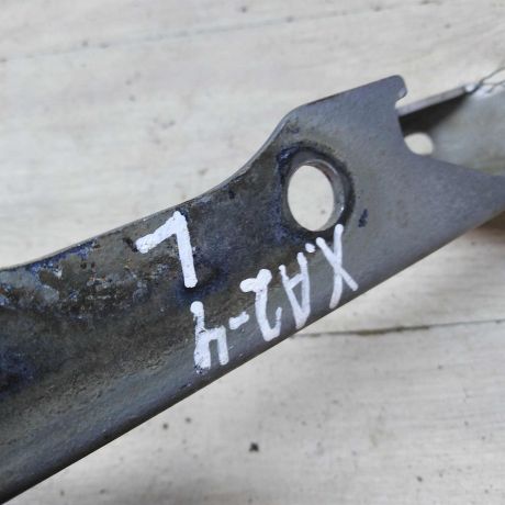 petlia-kapota-levaia-hyundai-accent-2-06-gv-sedan-art-55693-big-1