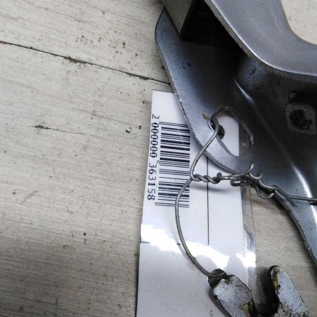 petlia-bagaznika-pravaia-hyundai-accent-2-06-gv-sedan-art-55733-big-1