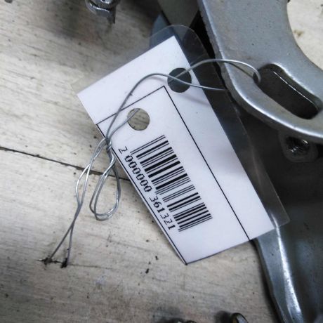 petlia-bagaznika-hyundai-accent-2-06-gv-sedan-art-55754-big-2