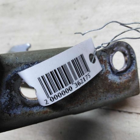 petlia-kapota-pravaia-hyundai-accent-2-06-gv-sedan-art-55756-big-1