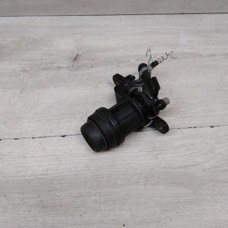 zamok-licinka-bagaznika-sedan-volkswagen-passat-b4-art-55826-big-1