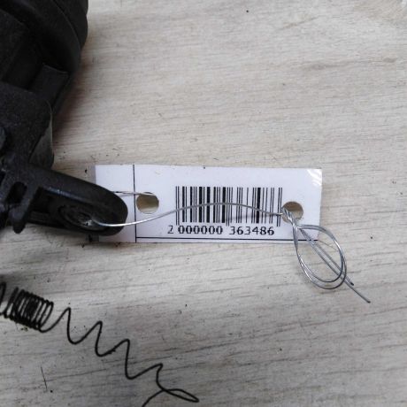 zamok-licinka-bagaznika-sedan-volkswagen-passat-b4-art-55826-big-3