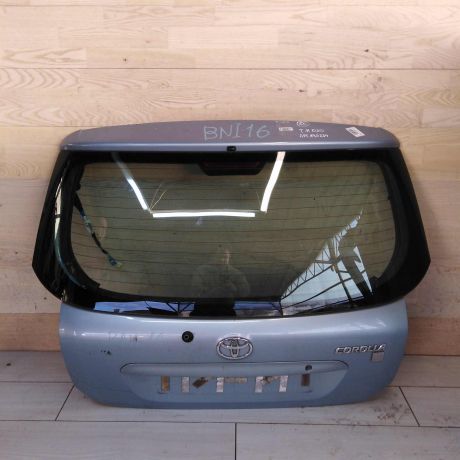 kryska-bagaznika-toyota-corolla-ix-e120-e130-e12-xetcbek-art-56389-big-4