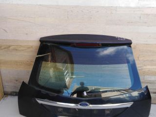 kryska-bagaznika-ford-focus-1-xetcbek-defekt-art-56804