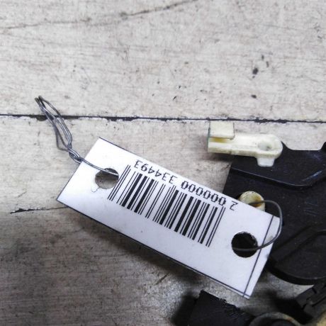 zamok-kryski-bagaznika-hyundai-tucson-1-art-57005-big-2