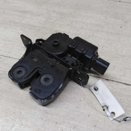 zamok-kryski-bagaznika-renault-grand-scenic-3-art-57328-big-1