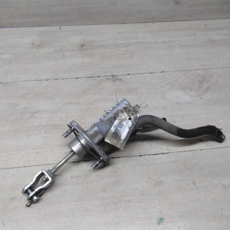 cilindr-scepleniia-glavnyi-mitsubishi-lancer-9-art-57645-big-0