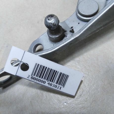 petlia-kryski-bagaznika-sedan-pravaia-ford-focus-2-do-rest-art-57669-big-1