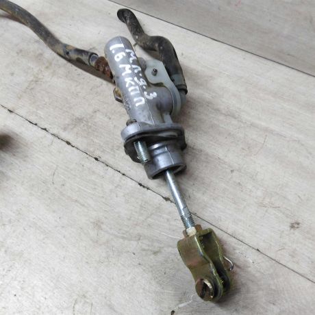 glavnyi-cilindr-scepleniia-magistral-scepleniia-trubka-mitsubishi-lancer-9-16i-art-57781-big-2