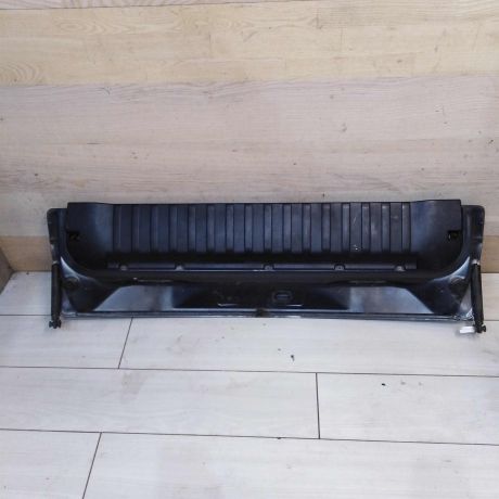 kryska-bagaznika-zadnii-bort-bmw-x5-ii-e70-do-rest-vmiatina-art-58005-big-3