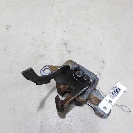 zamok-kapota-renault-duster-i-art-58418-big-0