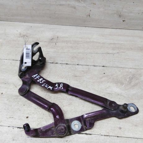 petlia-kryski-bagaznika-pravaia-sedan-audi-a4-b5-art-58785-big-0