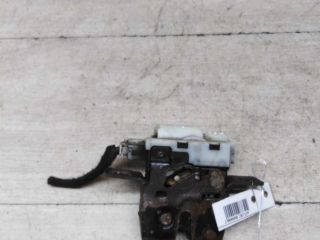 zamok-kryski-bagaznika-renault-megane-2-rest-defekt-korpusa-art-59793