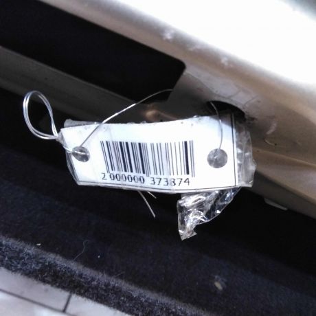 kryska-bagaznika-skoda-fabia-i-rest-sedan-defekt-art-60052-big-2