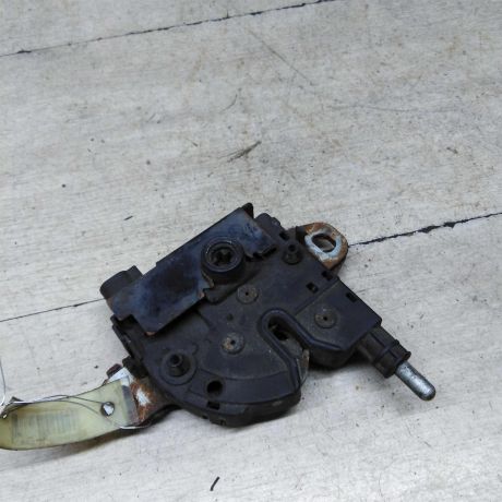 zamok-kapota-ford-focus-1-bu-original-art-60402-big-1