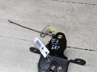 zamok-kryski-bagaznika-ford-escort-5-rest-2-xetcbek-art-60444