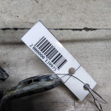 zamok-kryski-bagaznika-ford-escort-5-rest-2-xetcbek-art-60444-big-3