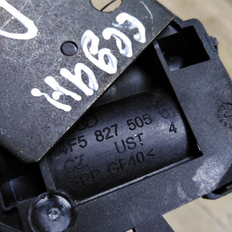 zamok-kryski-bagaznika-sedan-volkswagen-jetta-5-art-60471-big-2