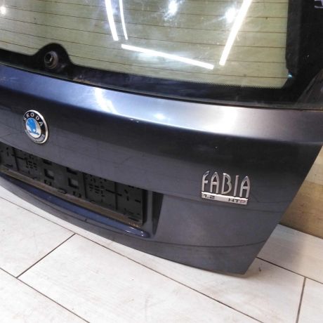 kryska-bagaznika-skoda-fabia-i-xetcbek-art-60545-big-5