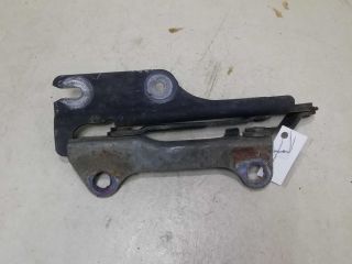 petlia-kapota-pravaia-mazda-millenia-art-60684