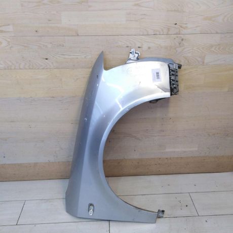 krylo-pravoe-audi-a4-b6-8e-defekt-art-60814-big-0