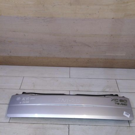 kryska-bagaznika-bort-zadnii-volvo-xc90-2004gv-art-61021-big-0
