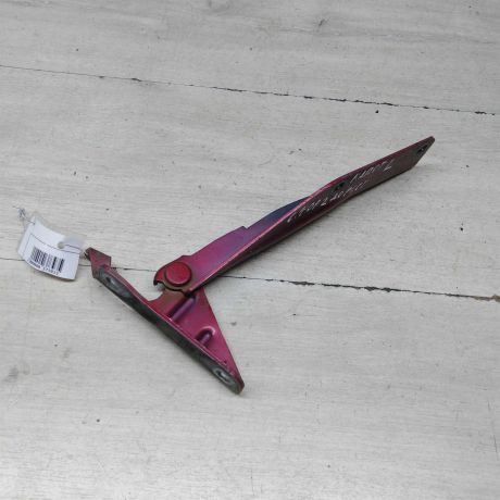 petlia-kapota-levaia-subaru-forester-ii-art-62058-big-0