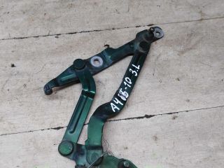 petlia-bagaznika-zadniaia-levaia-sedan-audi-a4-b5-art-62528