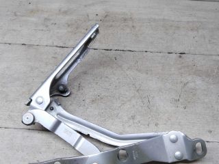 petlia-kryski-bagaznika-zadniaia-levaia-opel-vectra-c-rest-19-tdi-mkpp-art-63210