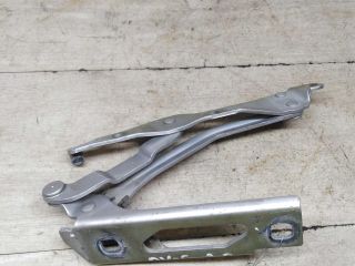 petlia-bagaznika-zadniaia-pravaia-sedan-opel-vectra-c-rest-art-63285