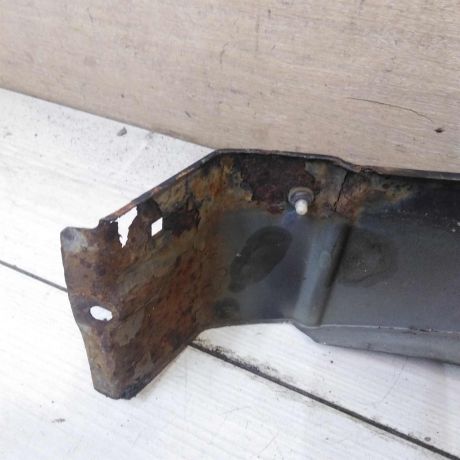 krylo-pravoe-ford-focus-1-defekt-art-63467-big-2