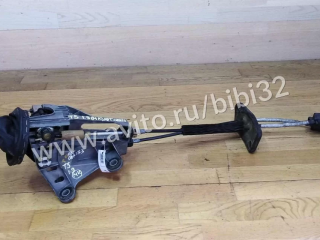 kulisa-perekliuceniia-volkswagen-transporter-t5-art-63680